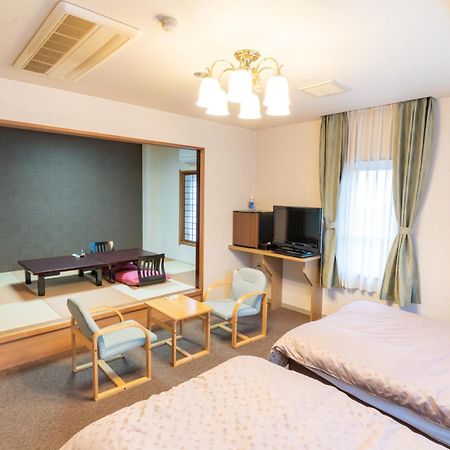 Irodori Koyo Hotel Komono Luaran gambar